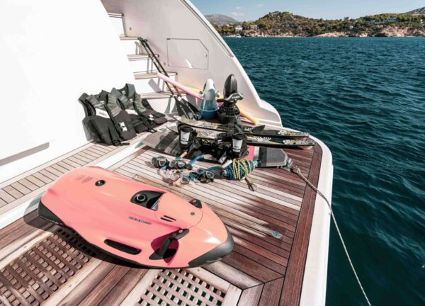 water toys luxury yacht azimut 29m koukles greece