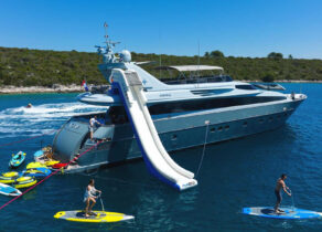 charter-yacht-admiral-35-anavi-fun