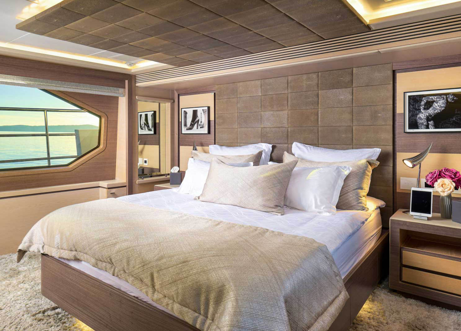 charter yacht benetti delfino 93 ocean drive master cabin