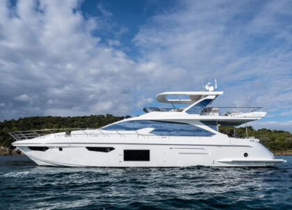 charter yacht croatia azimut 72 mineira main