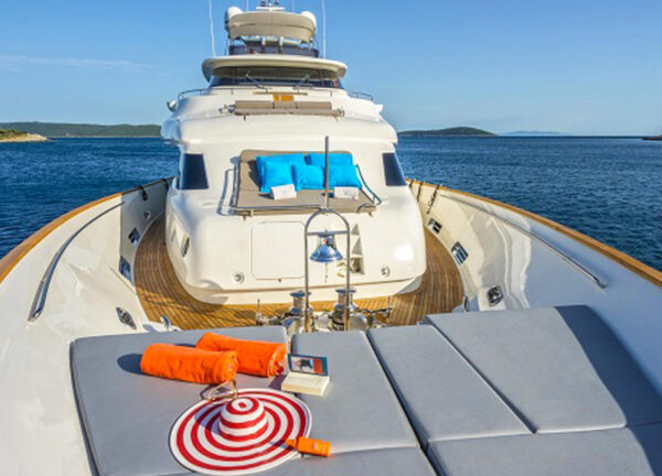 charter yacht croatia ferretti seventsense bow