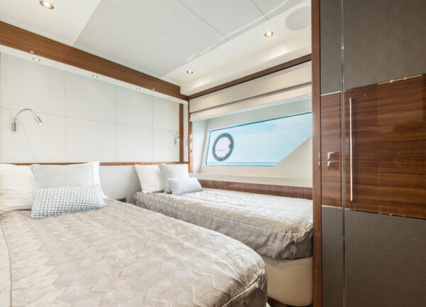 Neues Sunseeker 76 saahsa convertible twin cabin