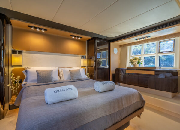 azimut 77S gran abe II suite