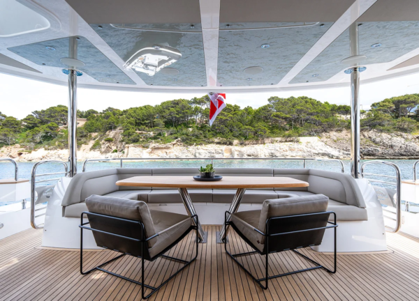 sunseeker 92 blue infinity one aft cockpit