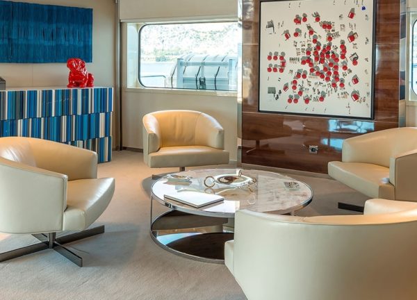 Wohnzimmer luxusyacht serenity 72