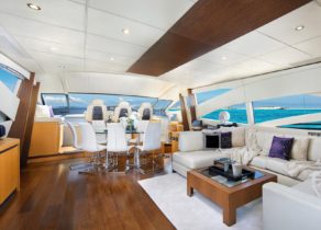 lounge luxusyacht pershing 90 shalimar ii balearic islands