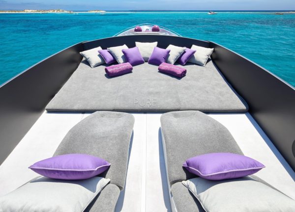 sunbeds luxusyacht pershing 90 shalimar ii balearics