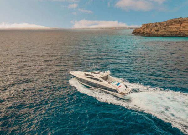 yacht sunseeker predator 82 froggy balearic islands