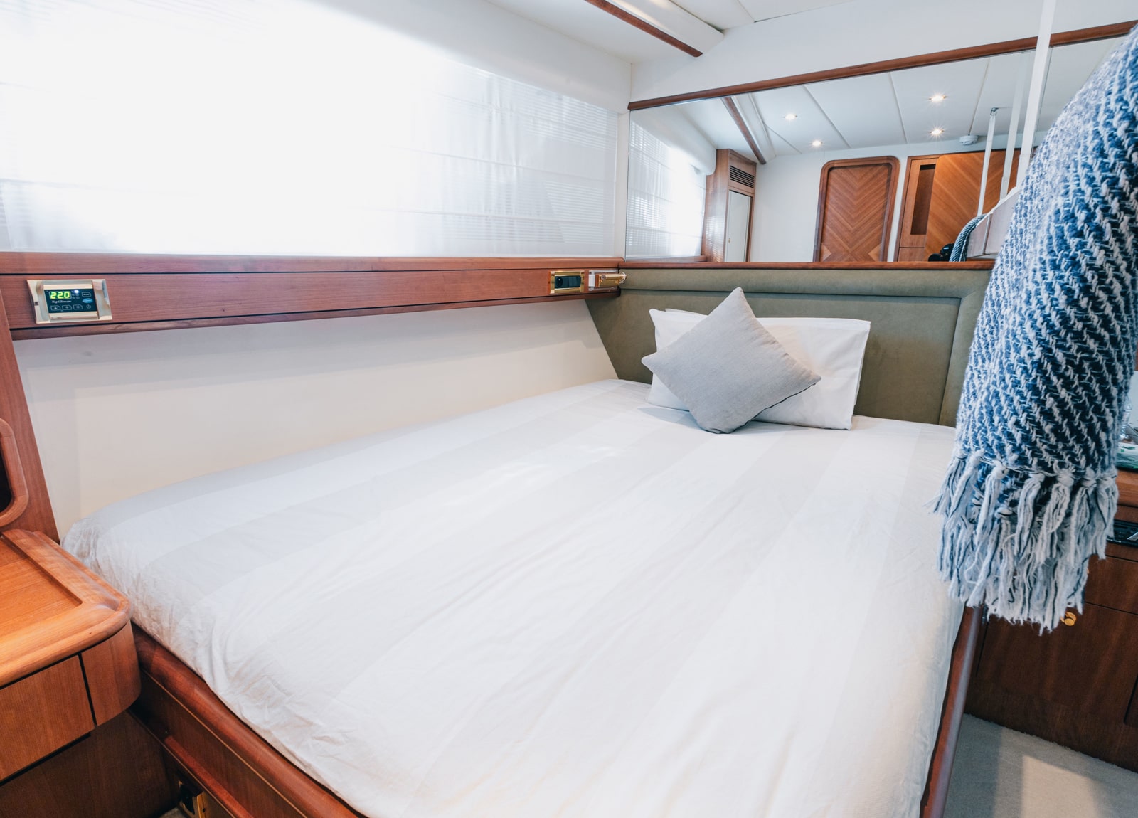 masterCabin Luxury Yacht lady amanda south france