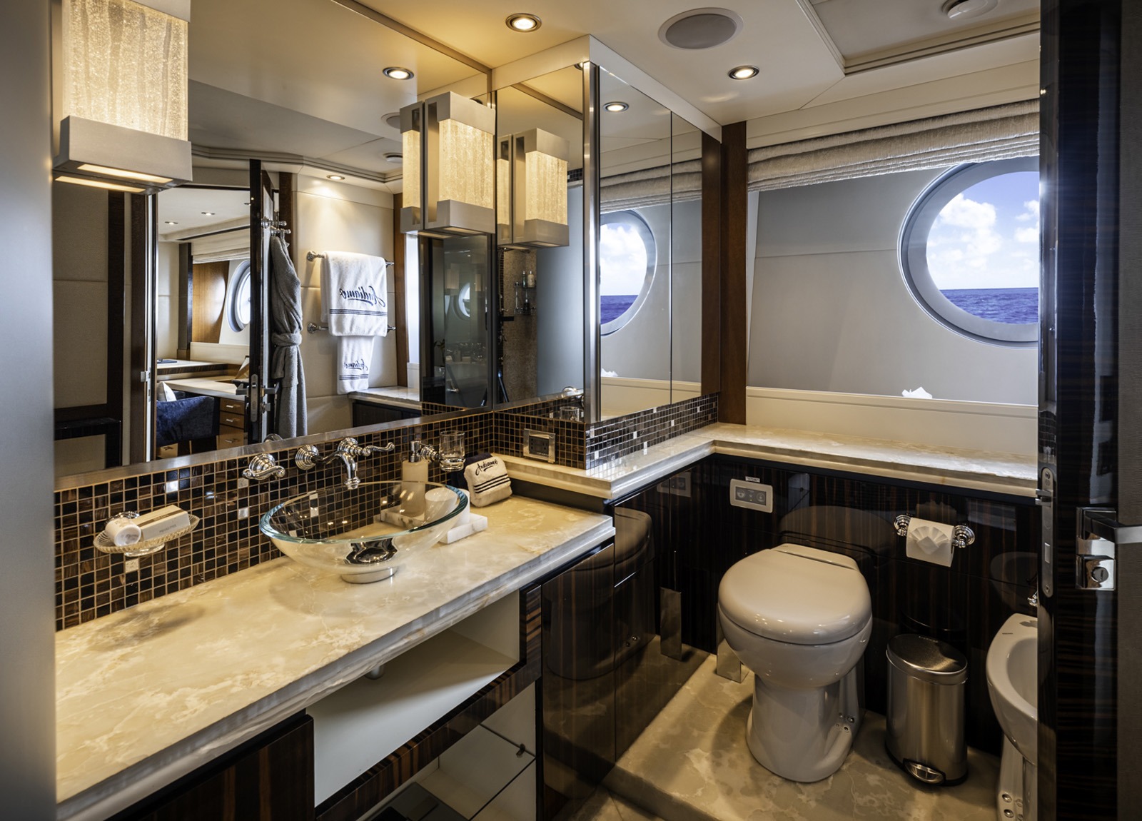 badezimmer luxusyacht parker johnson 150 andiamo