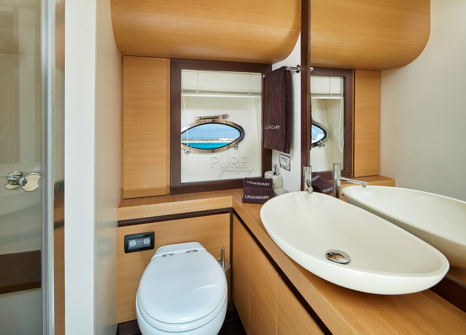 badezimmer luxusyacht pershing 72 legendary balearics