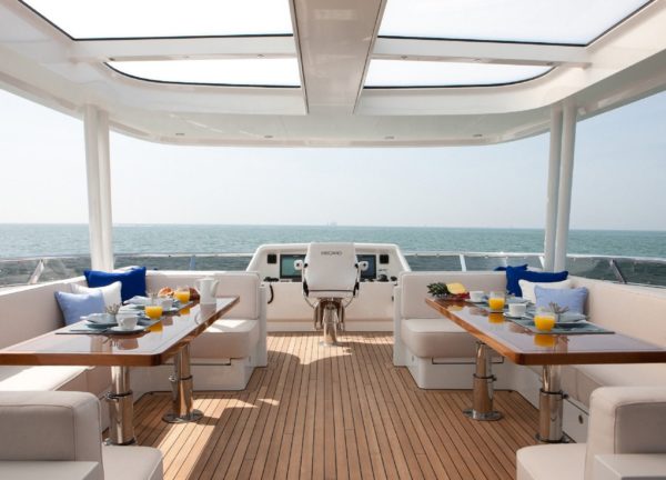 Sonnendeck luxusyacht mulder 286m firefly westliches mitelmeer