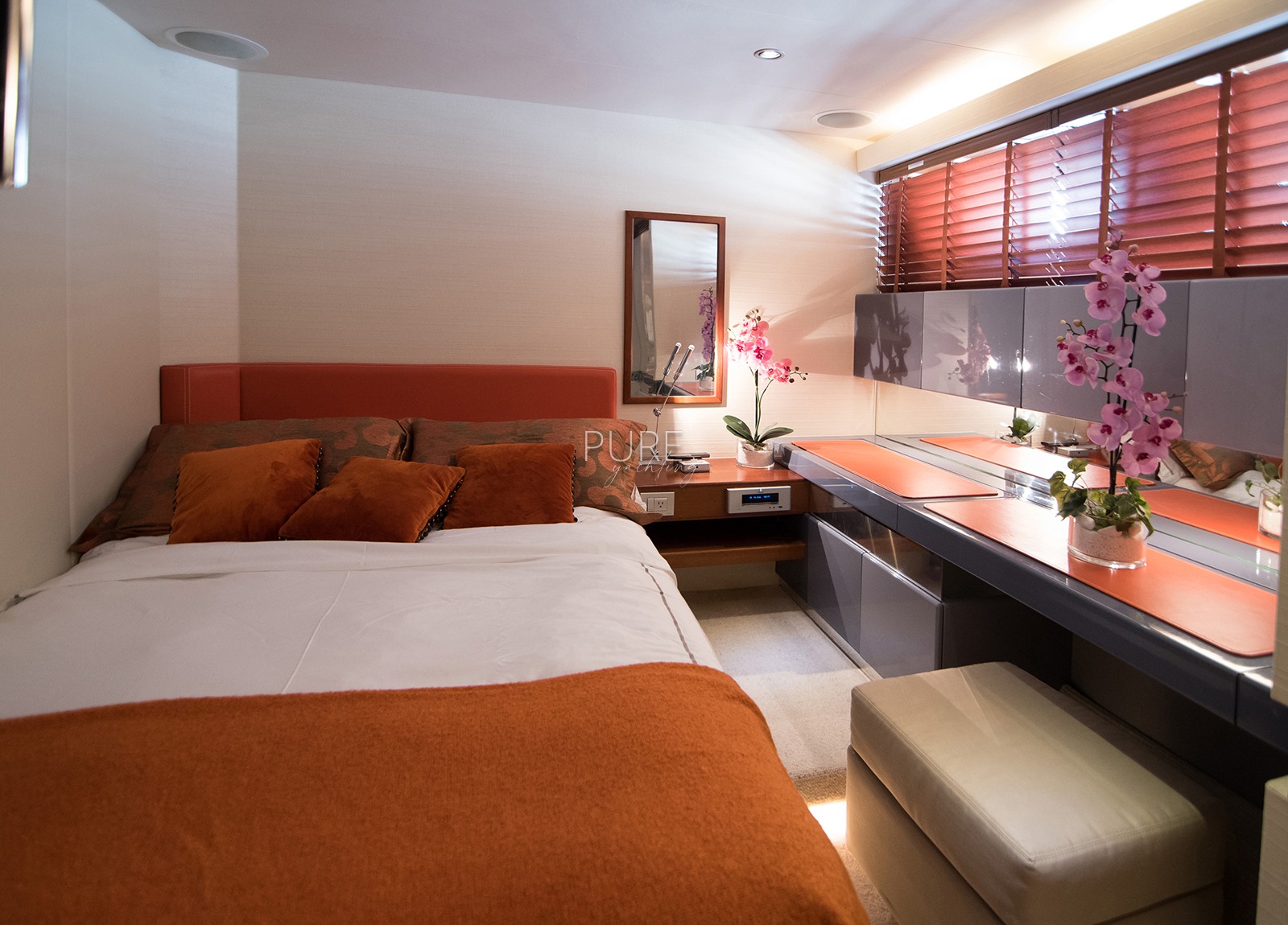 vip kabine luxusyacht heesen 28m heartbeat of life spanien