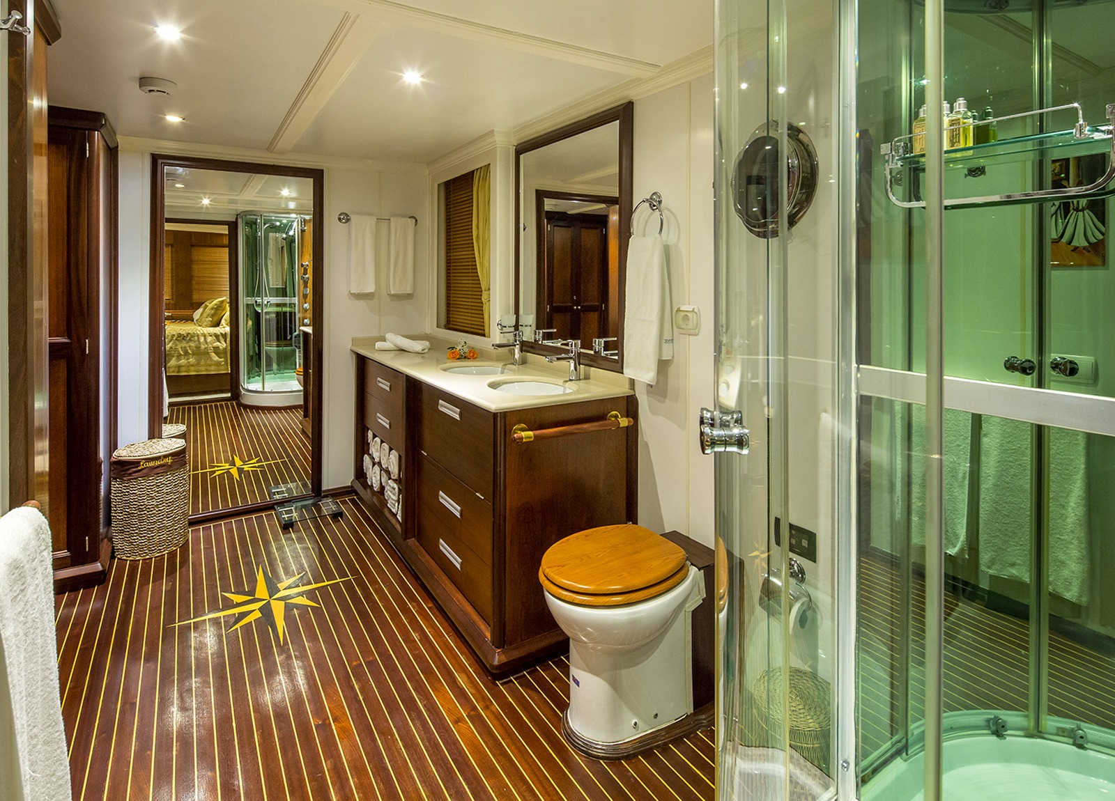 badezimmer luxusyacht donna del mare kroatien