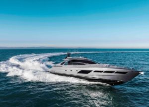 luxusyacht pershing 8x beyond balearics