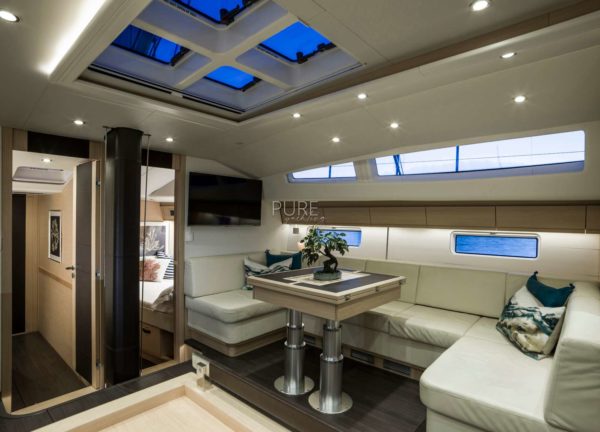 lounge luxusyacht jeanneau 64