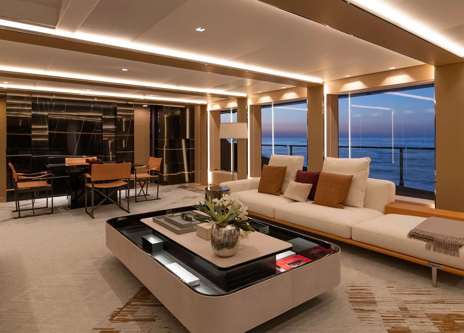 lounge luxusyacht rossinavi 50m lel charter