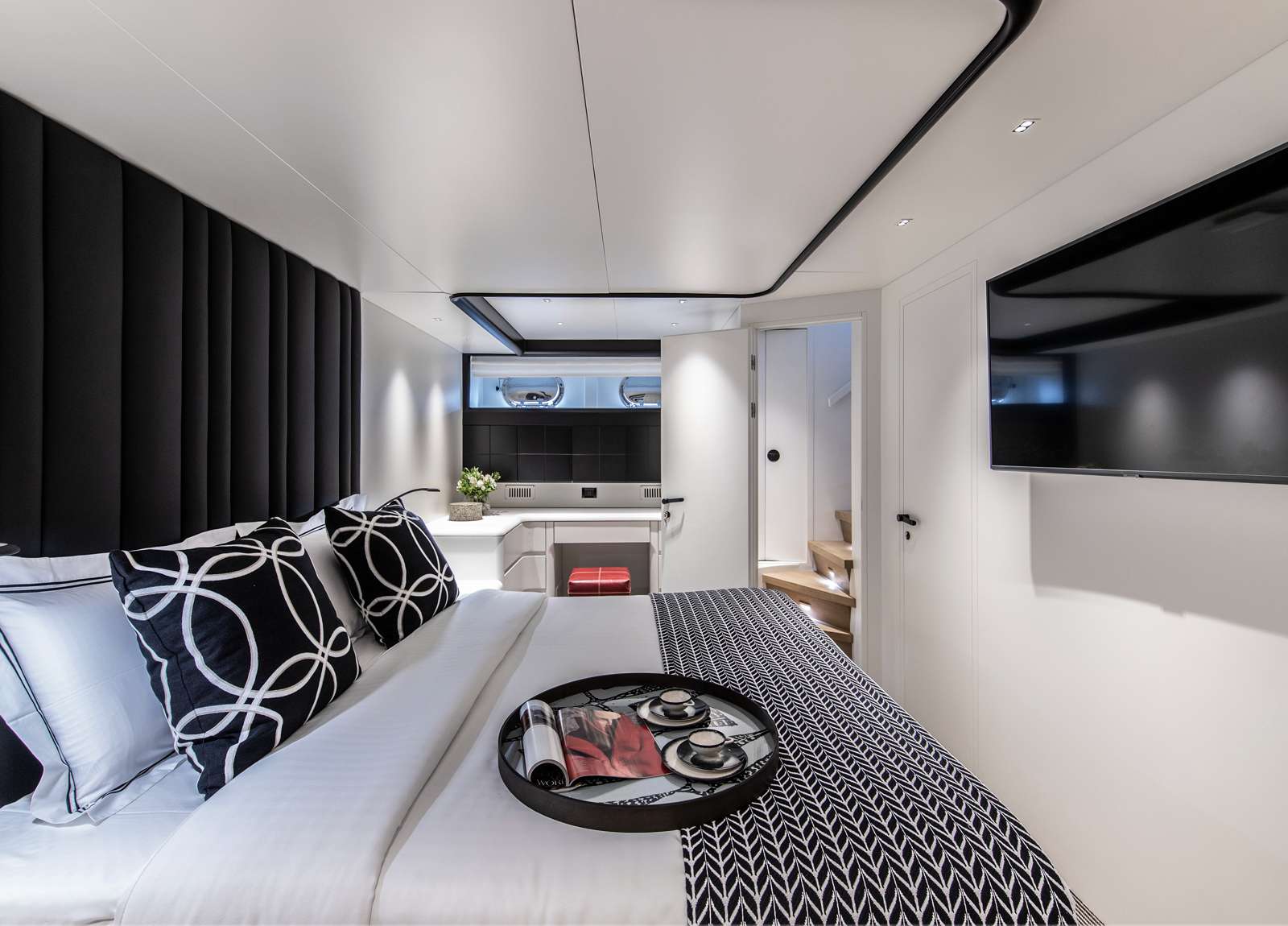 cabin luxusyacht bugari 112 project steel