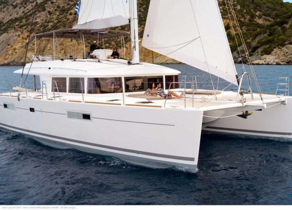 luxury catamaran lagoon 560 s2 moya charter