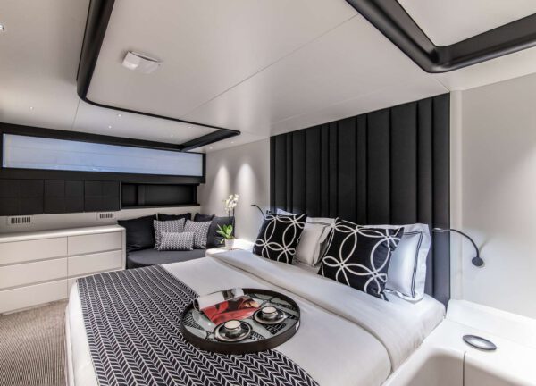luxusyacht bugari 112 project steel cabin