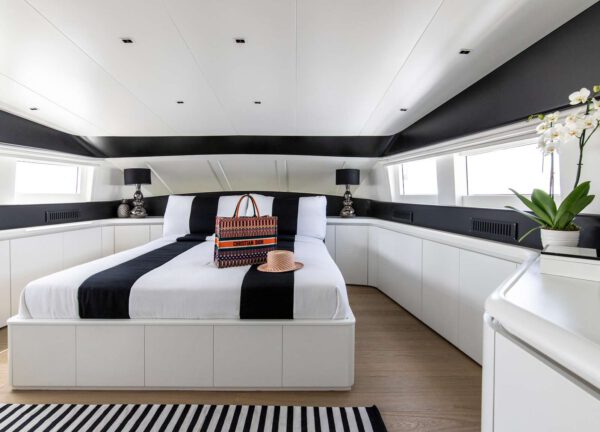 vip kabine luxusyacht bugari 112 project steel