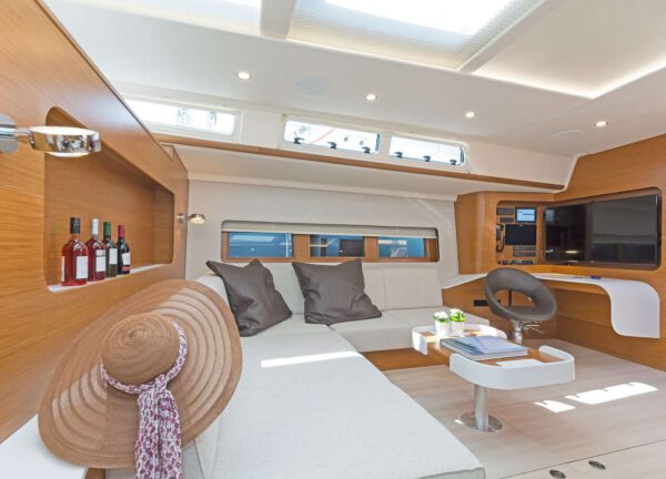 vip kabine luxusyacht hanse 675 nadamas