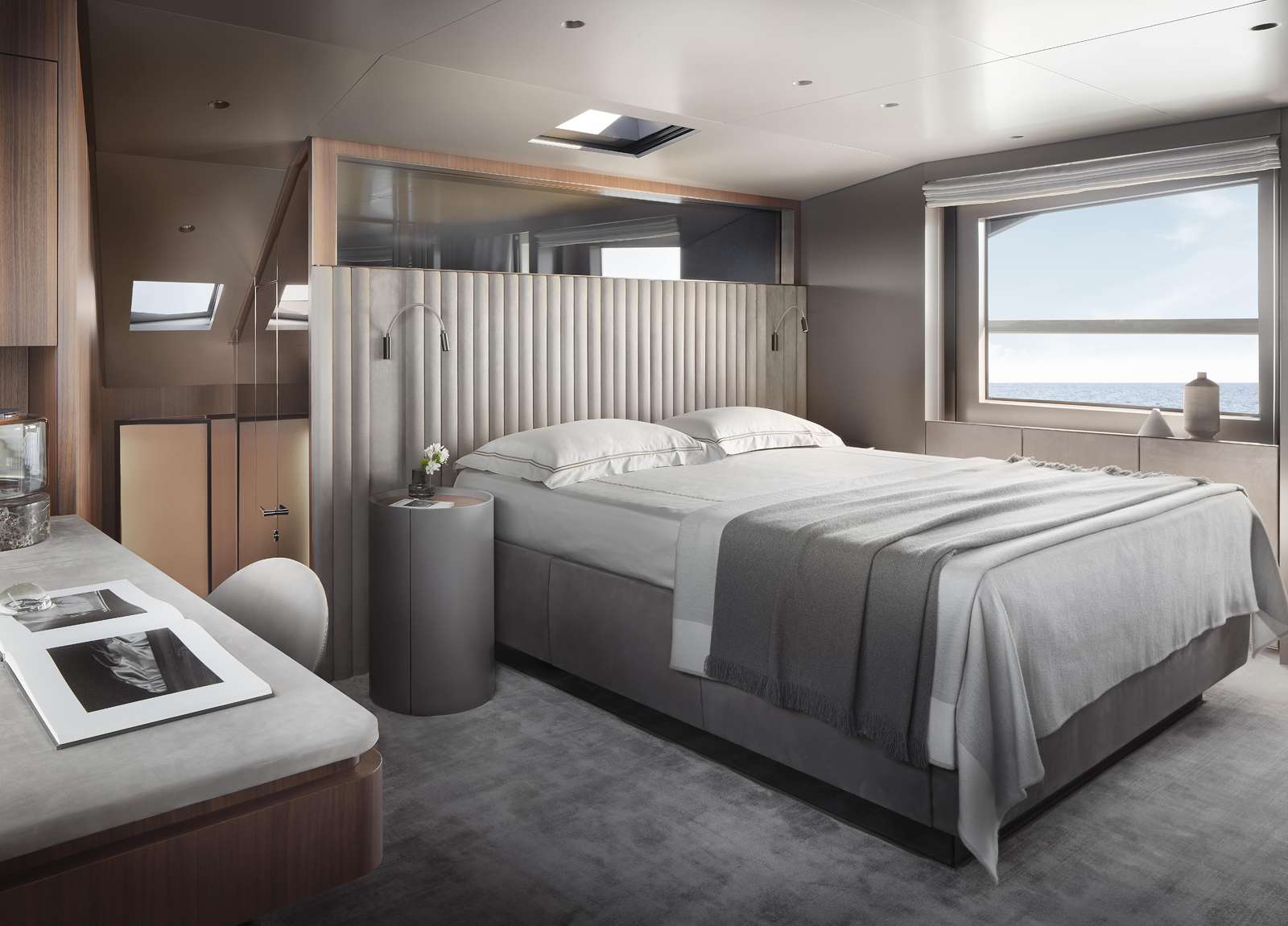 cabin luxusyacht sanlorenzo sl 90 asymmetric seven cote d azur