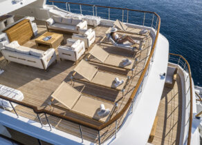 yacht yildiz sunrise bug deck