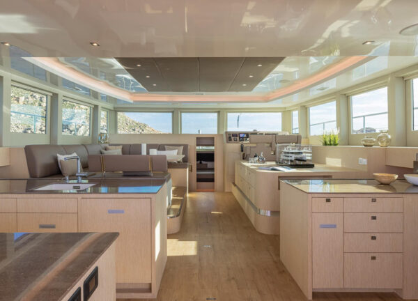 charter yacht silent dream interior
