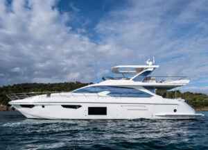 charter yacht kroatien azimut 72 mineira main