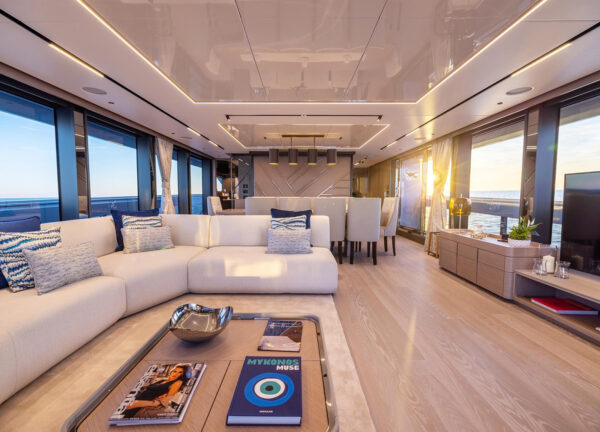 charter yacht kroatien sunseeker 100 scorpion salon