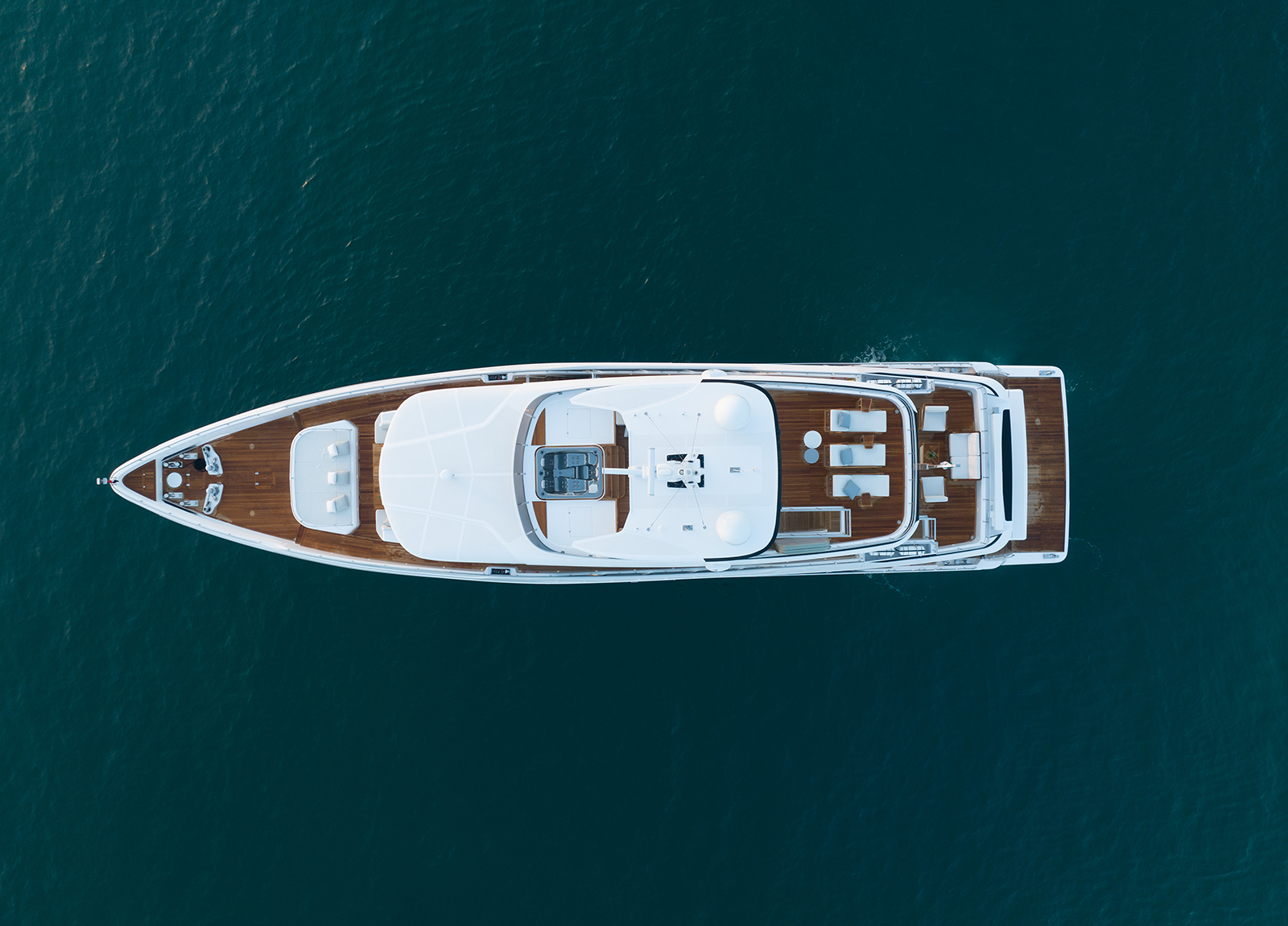 charter yacht majesty 120 olivia drone