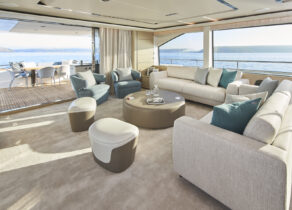 charter yacht princess 30m hallelujah salon