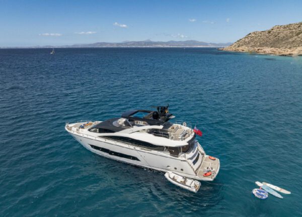Sunseeker 86 _Sea Water II_ (2)
