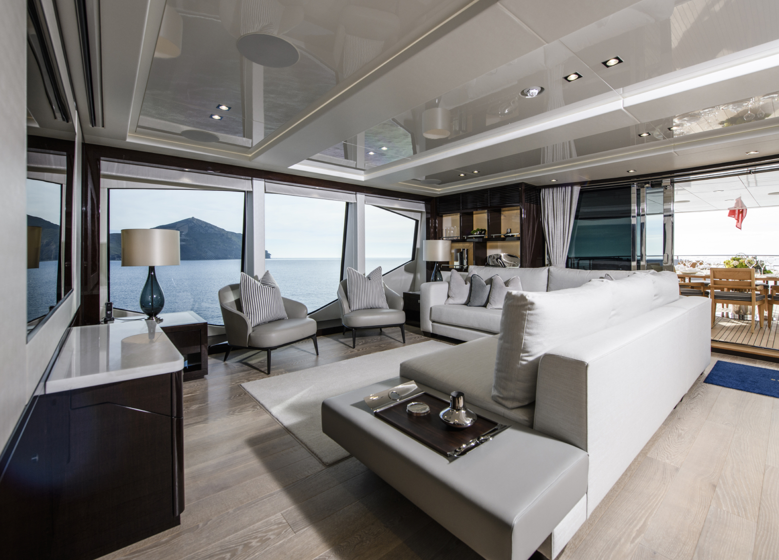 Sunseeker 40m berco voyager salon