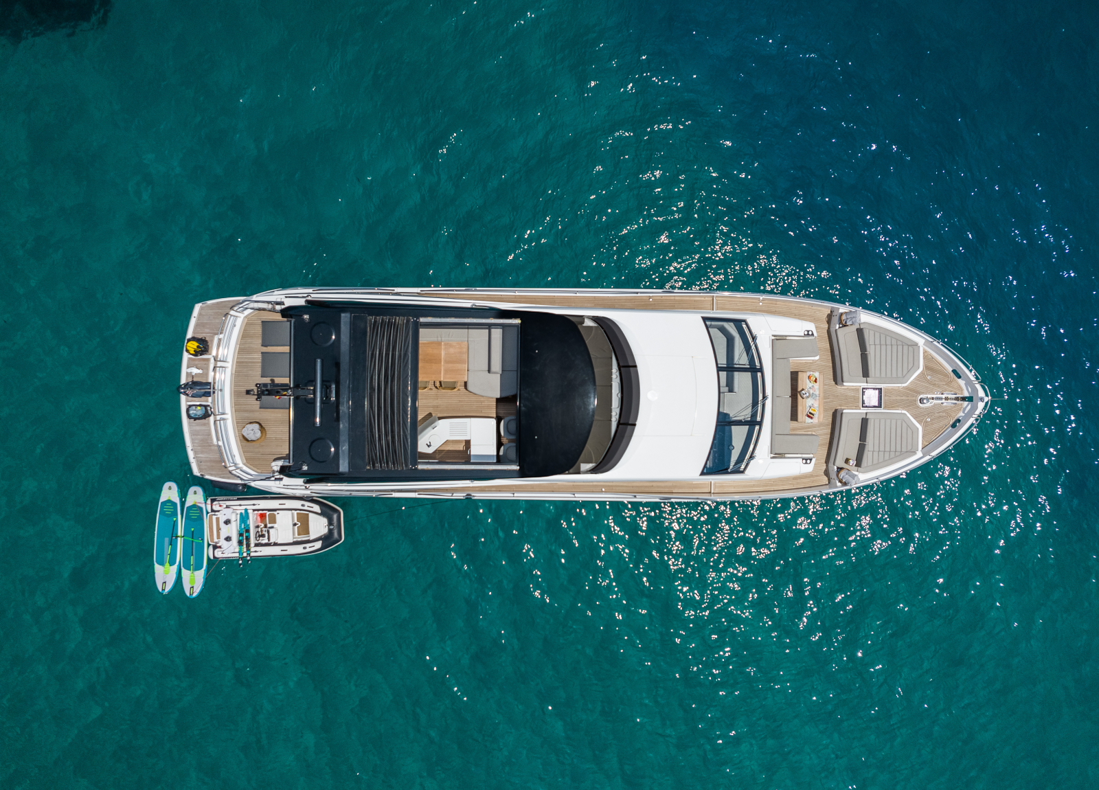 Sunseeker 76 saahsa yacht charter