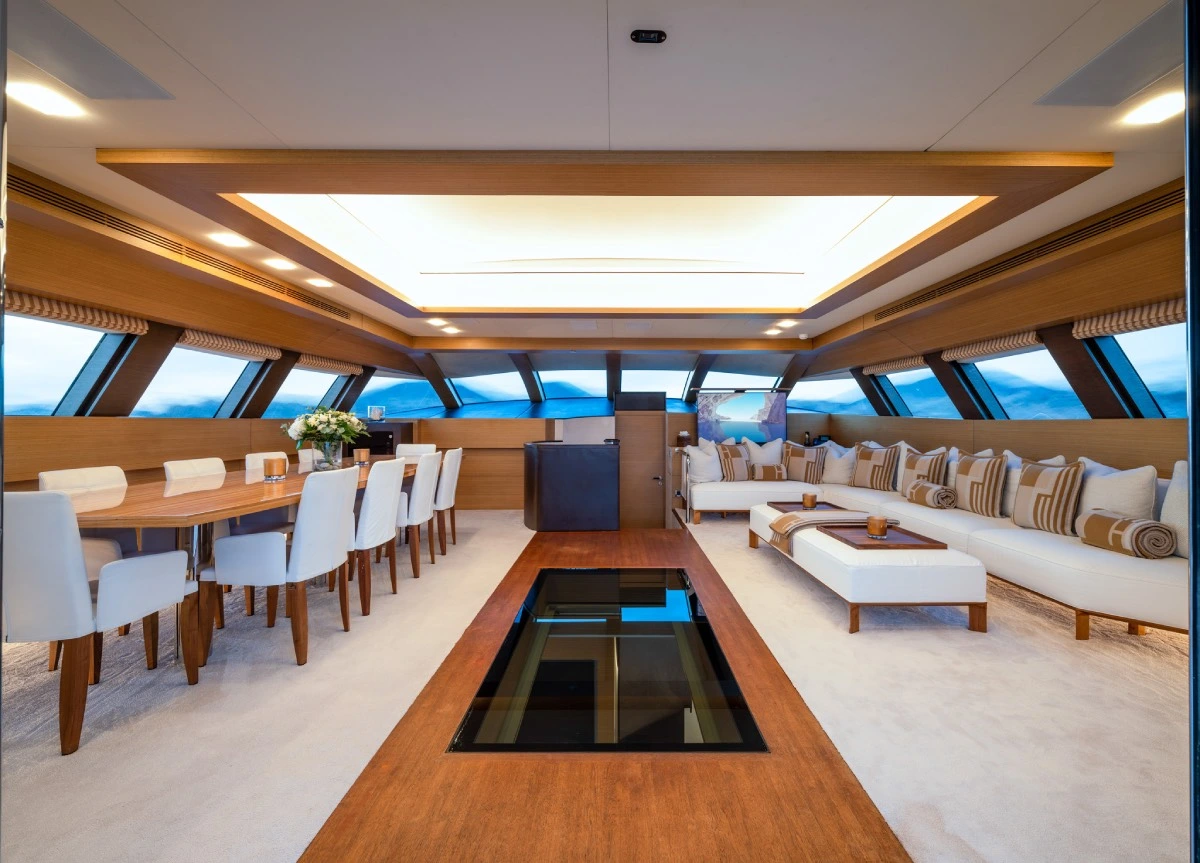 tamsen yachts quantum h interior
