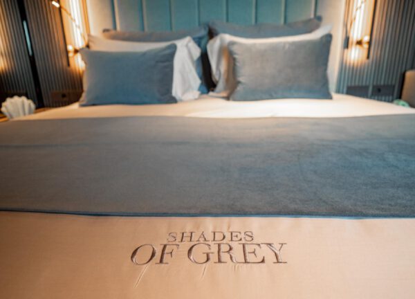 Shadesofgrey