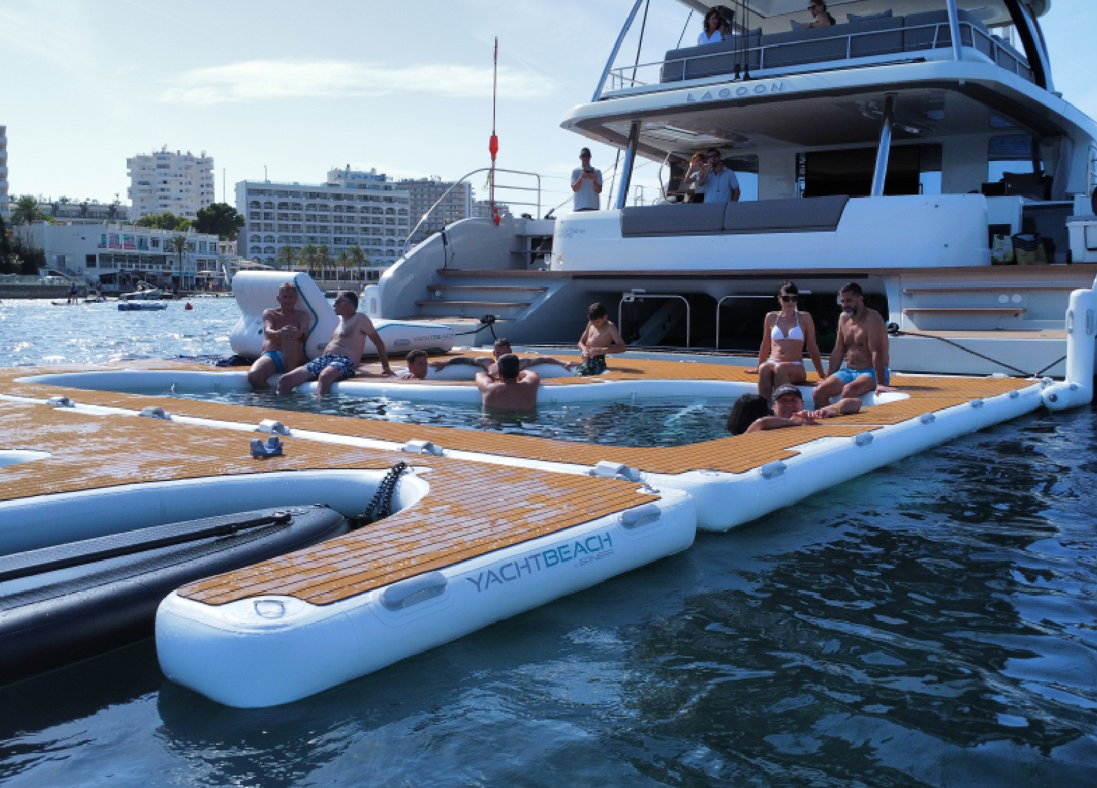 Bathingplatform Lagoon Sixty 5