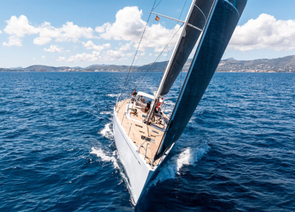 Caveo Sailingyacht