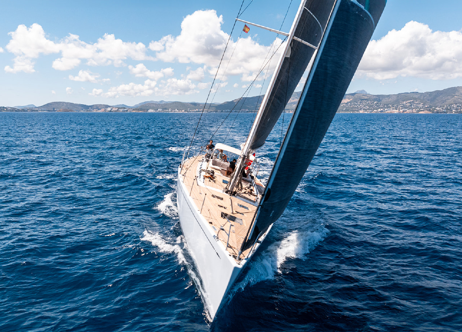 Caveo Sailingyacht