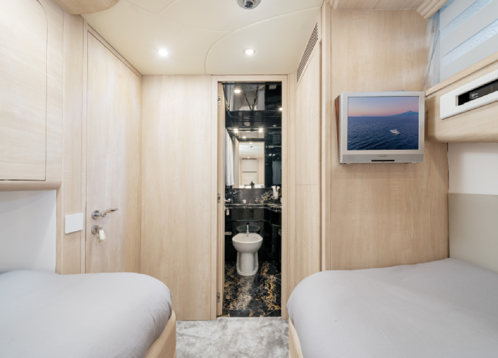 Gimini3 Bedroom