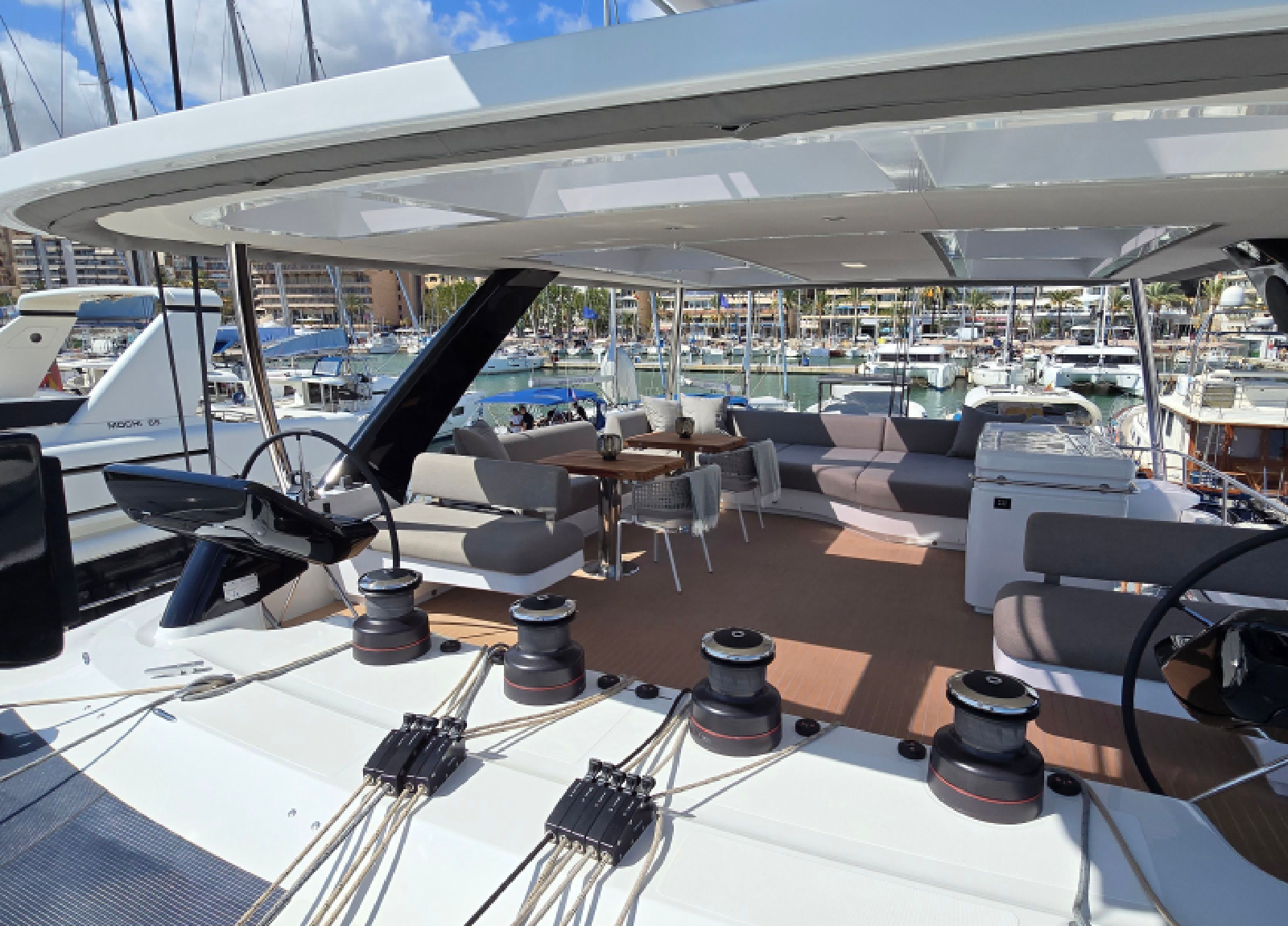 The deck of the Lagoon Sixty 5