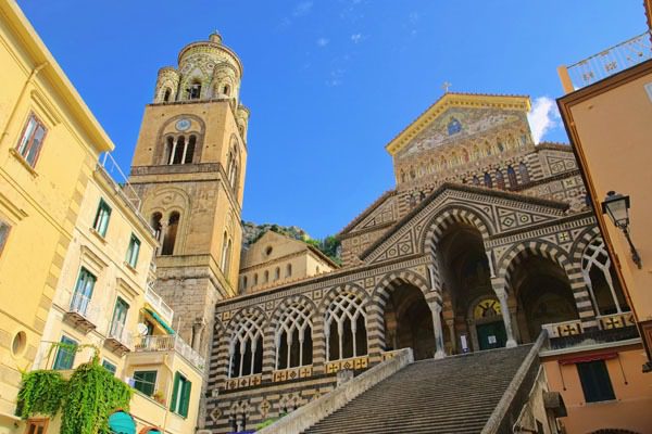 hafen westitalien duomo di amalfi