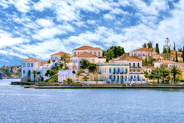 luxus charter route griechenland spetses
