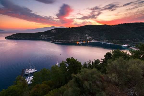 luxus charter route ionische inseln lefkada