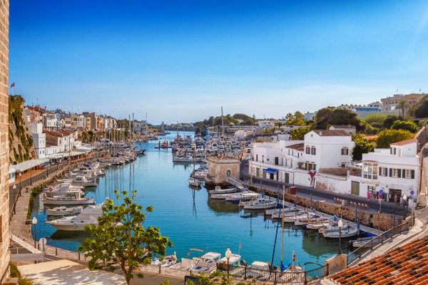 luxus yacht charter route balearen ciutadella