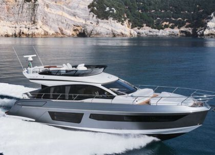 Motoryacht azimut 53 Mallorca charter