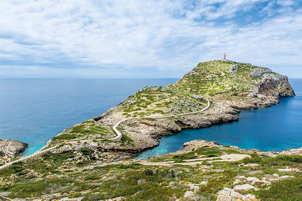 AdobeStock_68717689 AdobeStock_68717689
